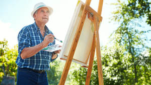 senior_man_painting_easel-1col.jpg