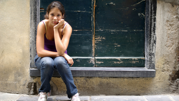 girl-teen-windowsill-2col.jpg