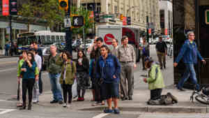 city-street-stoplight-beg-1col.jpg