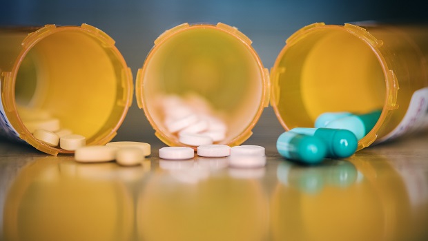 Blog_-_Von_Korff_-_Opioids_Pills_-_2_columns.jpg