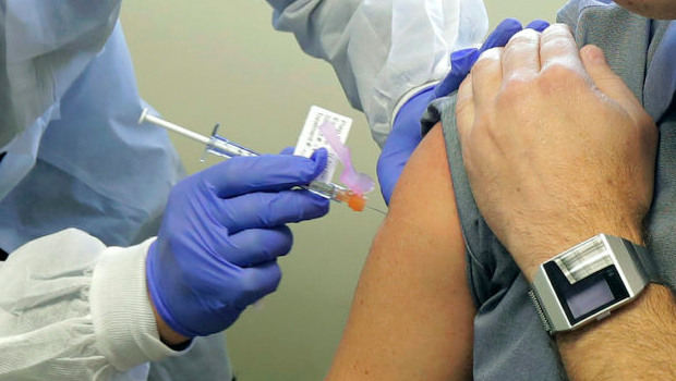 Covid-19-vaccination-trial_closeup-shot_2col.jpg